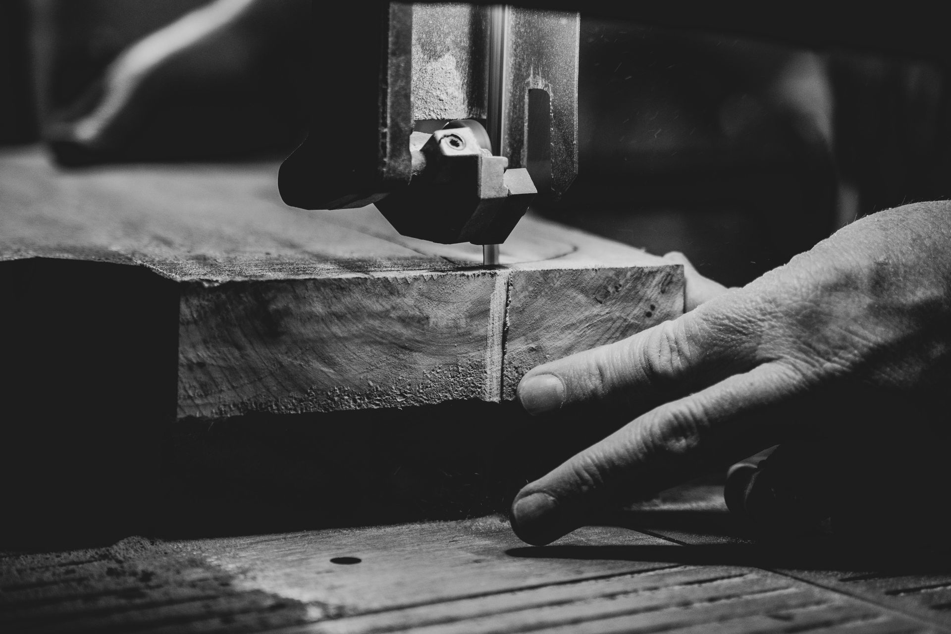 Crafted detail by Bolici – hand on natural wood